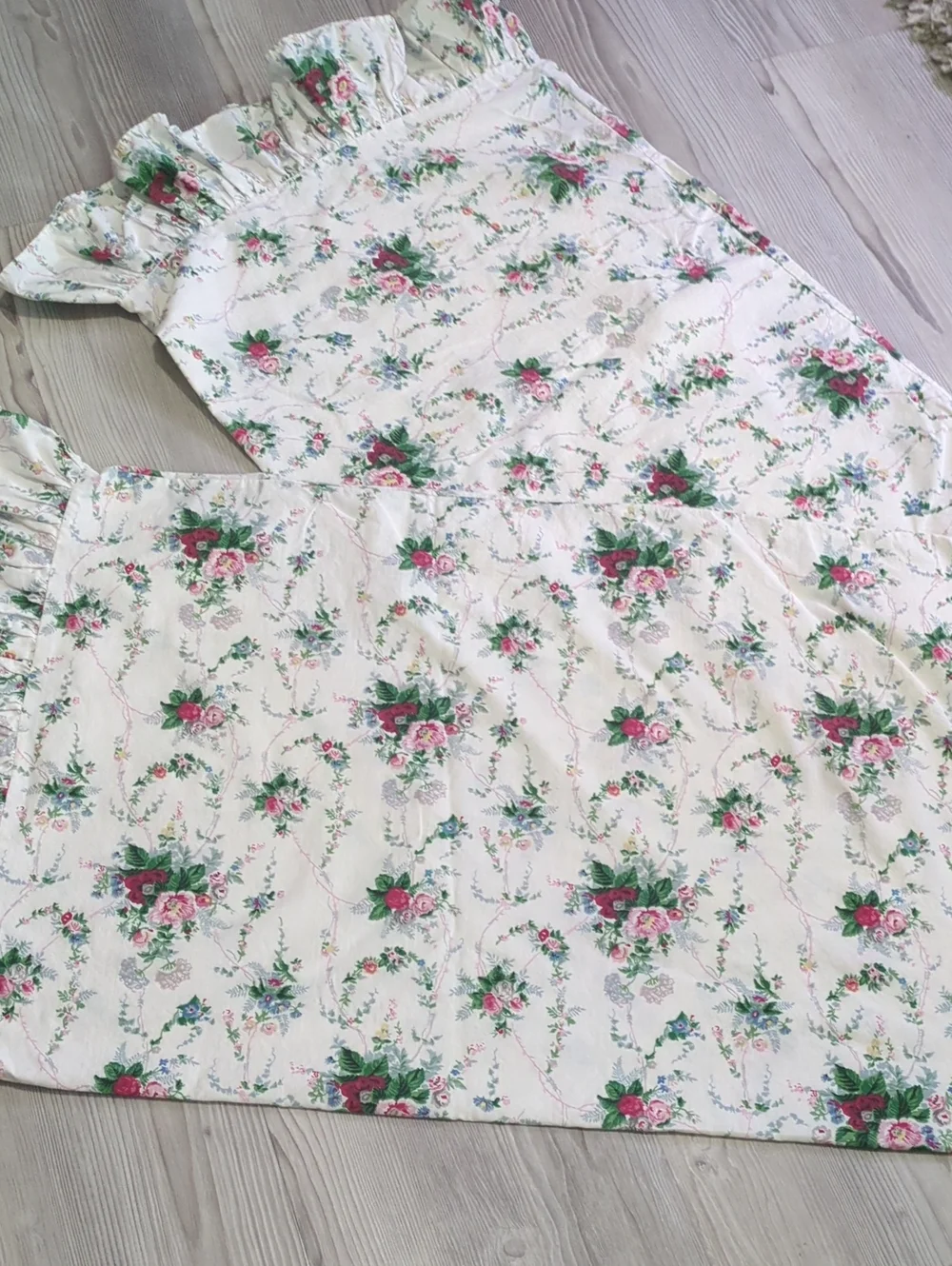 Ralph Lauren Standard Pillowcases Set of 2 Floral Ruffled Cottagecore 100% Cotto
